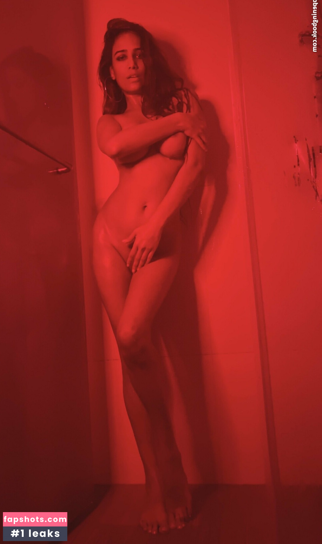 poonampandeytv gallery photo #28