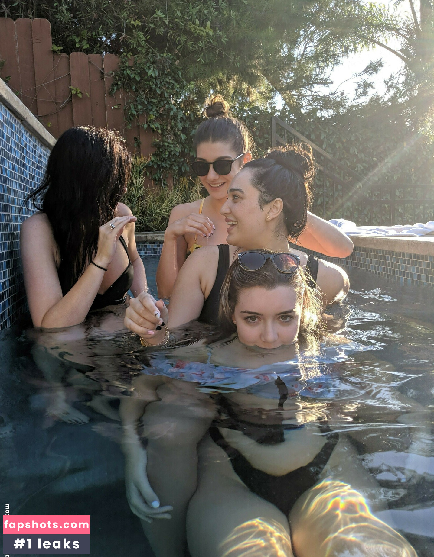 poopernoodle gallery photo #14