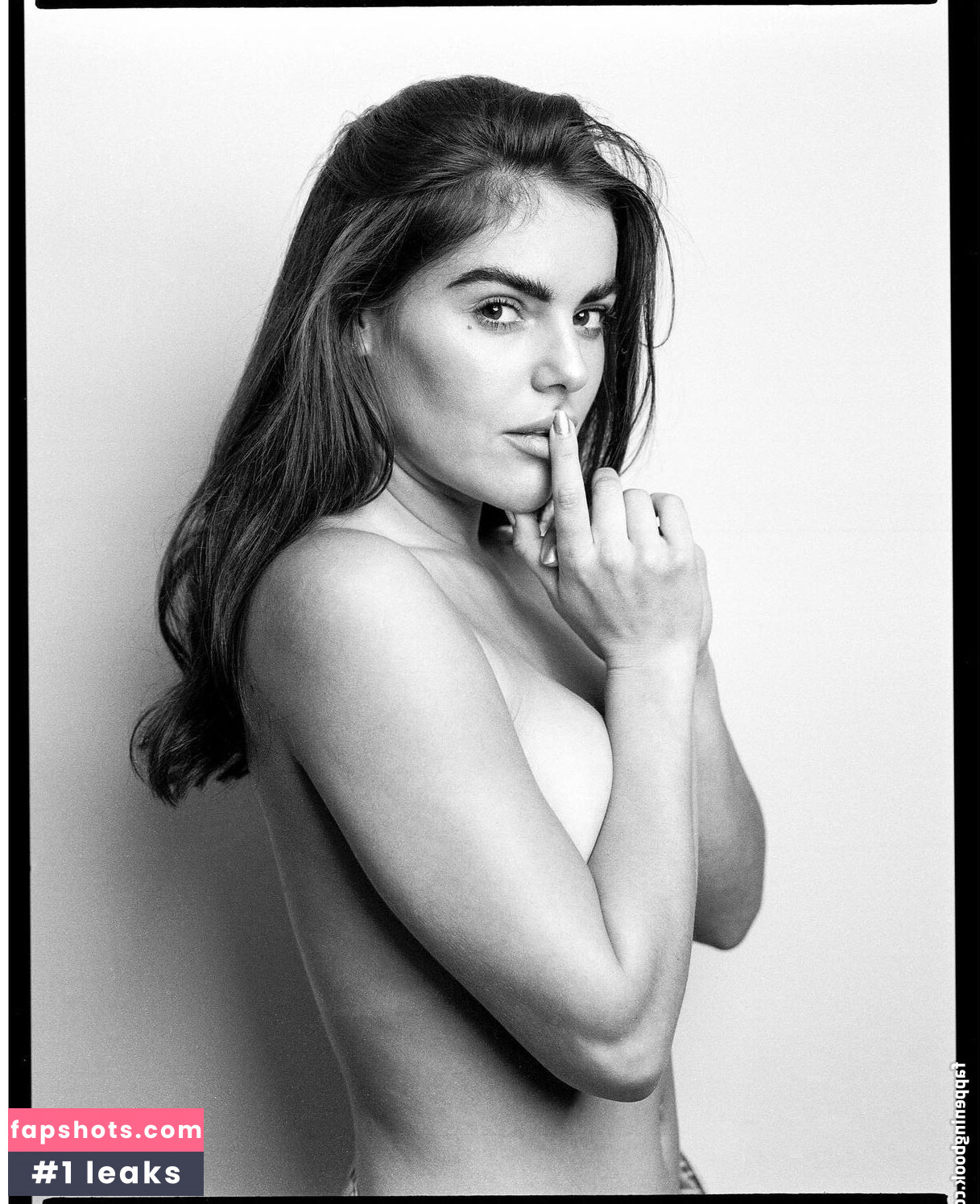 Poppy Haskell gallery photo #12