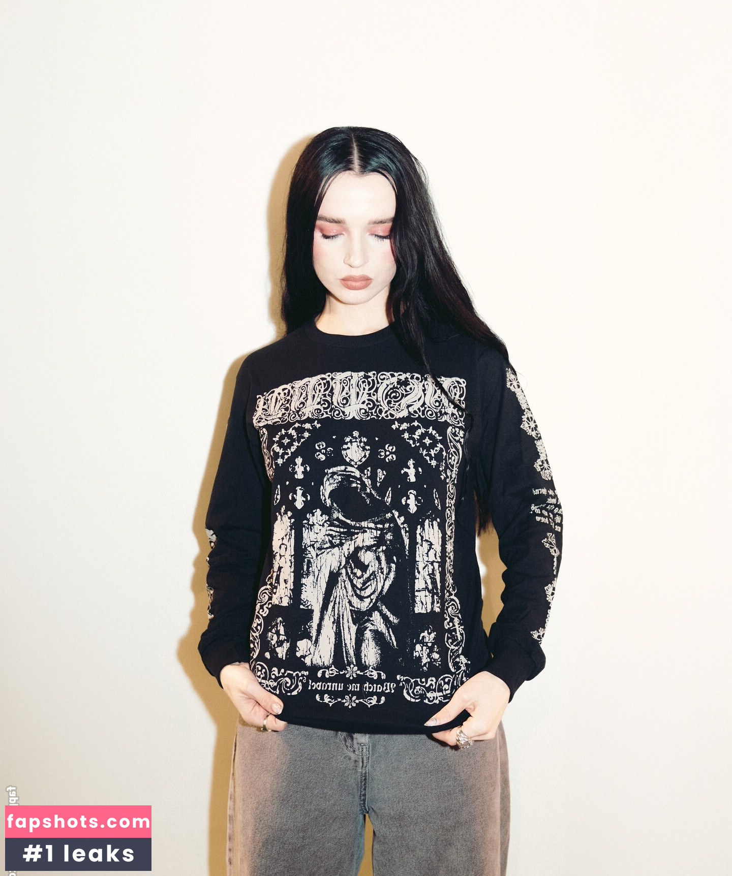 Poppy gallery photo #5