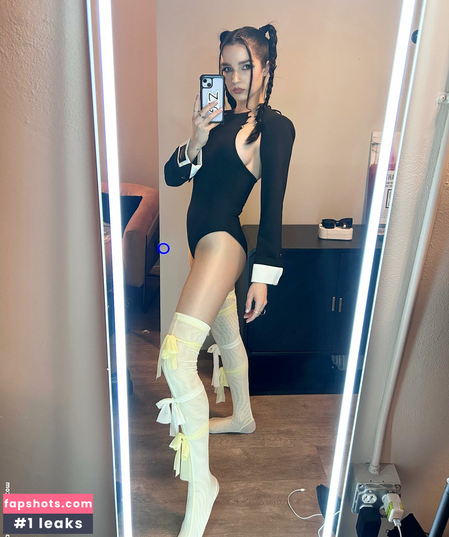 Poppy gallery photo #73