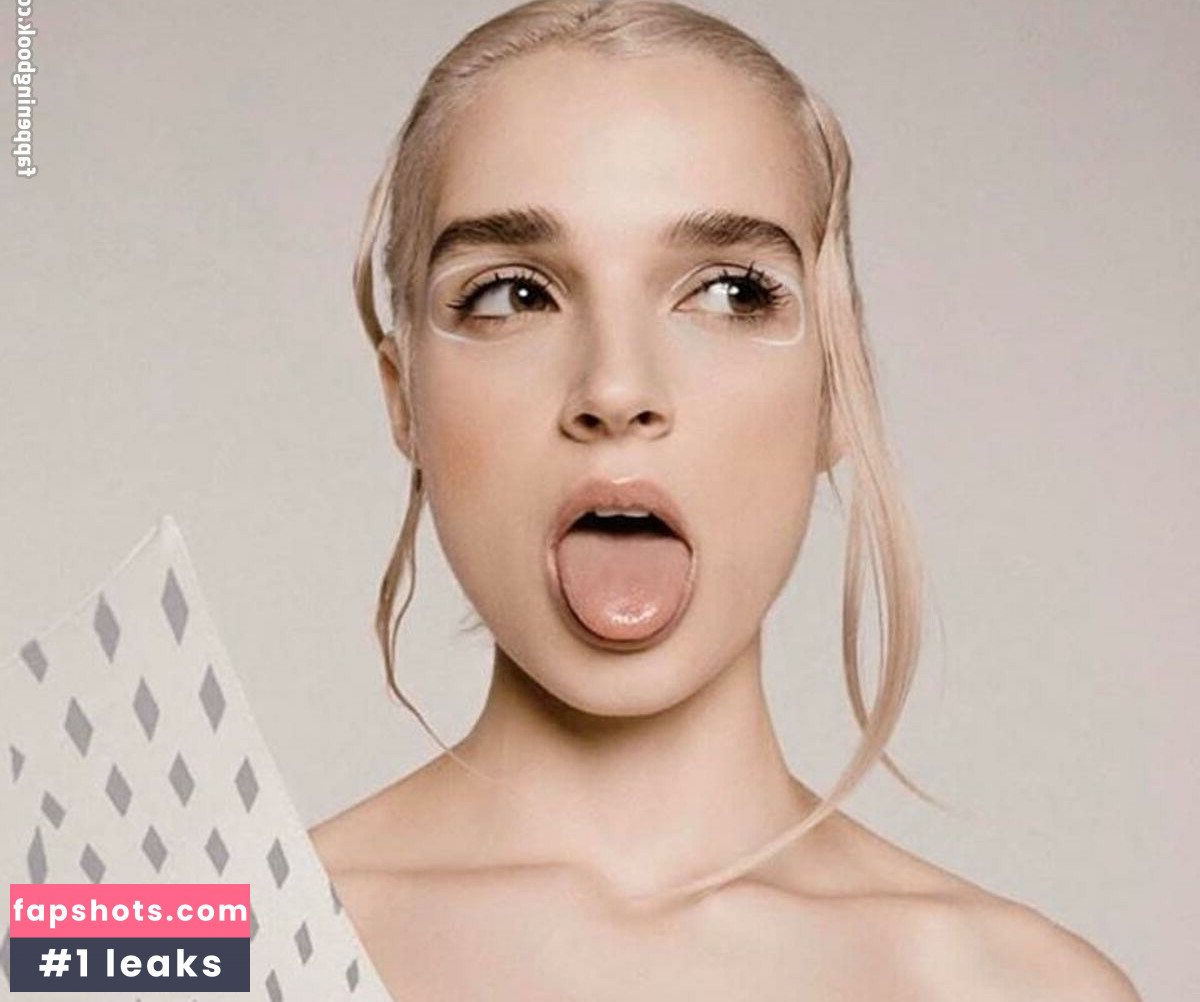 Poppy gallery photo #84