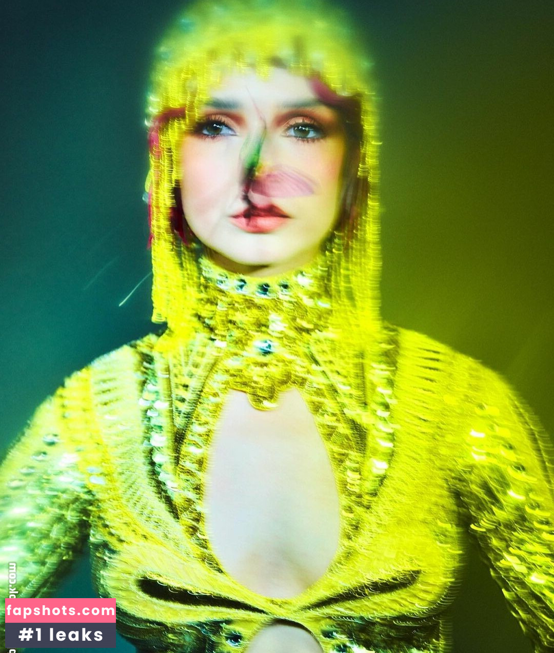 Poppy gallery photo #86