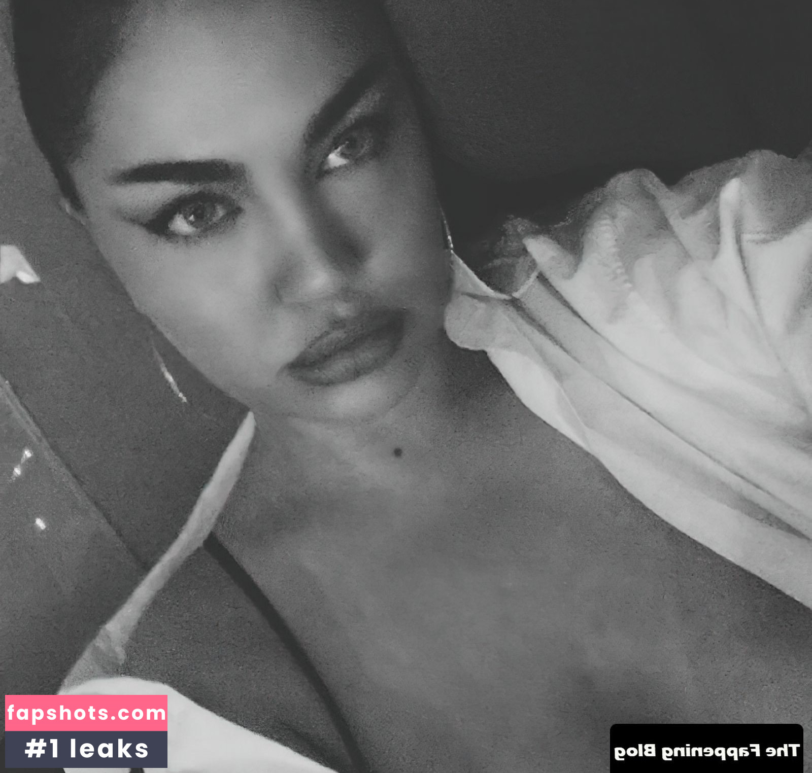 Porcelain Black gallery photo #9