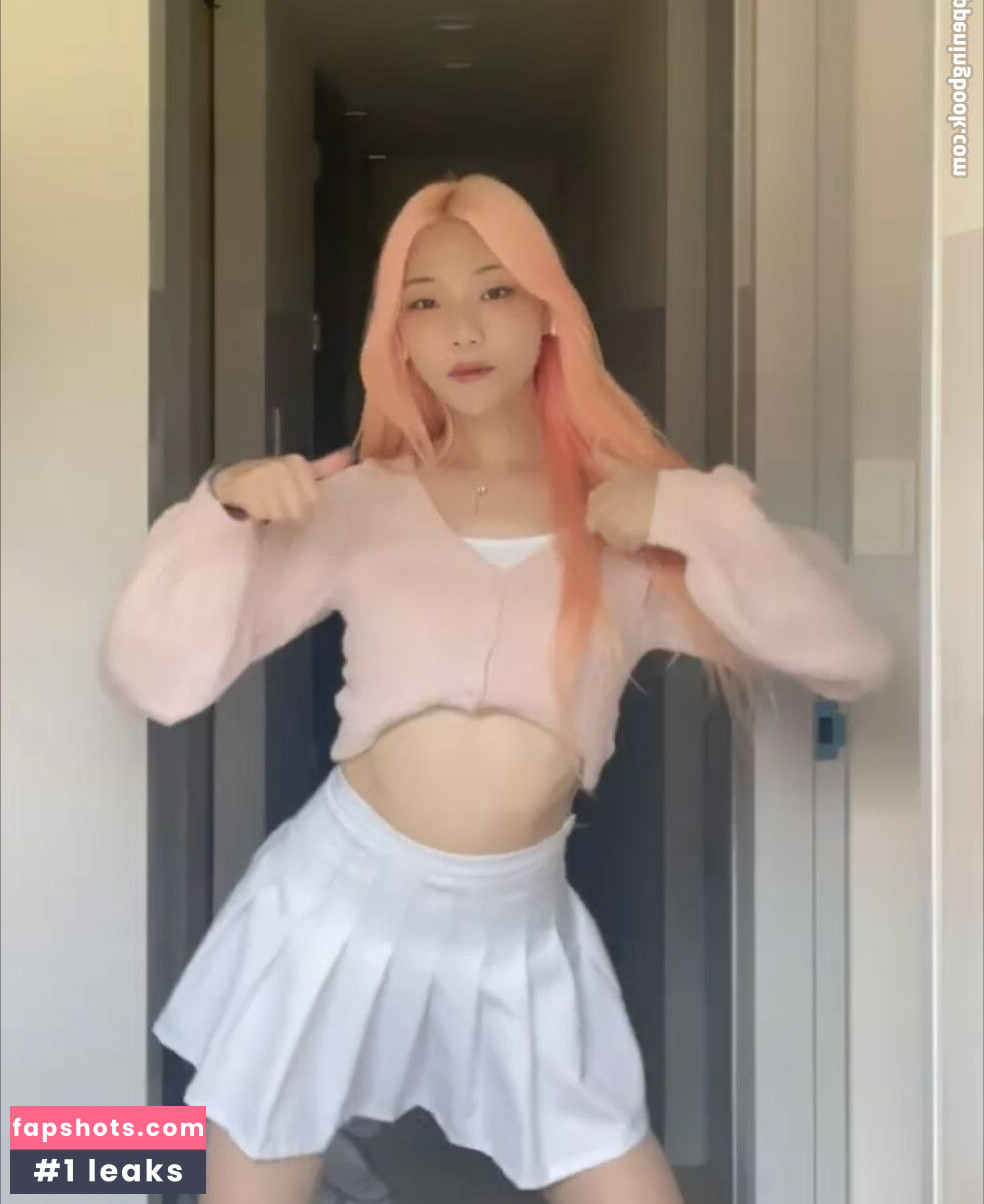 Porojin Nacktheit OnlyFans Fotos #4 - Fapshots