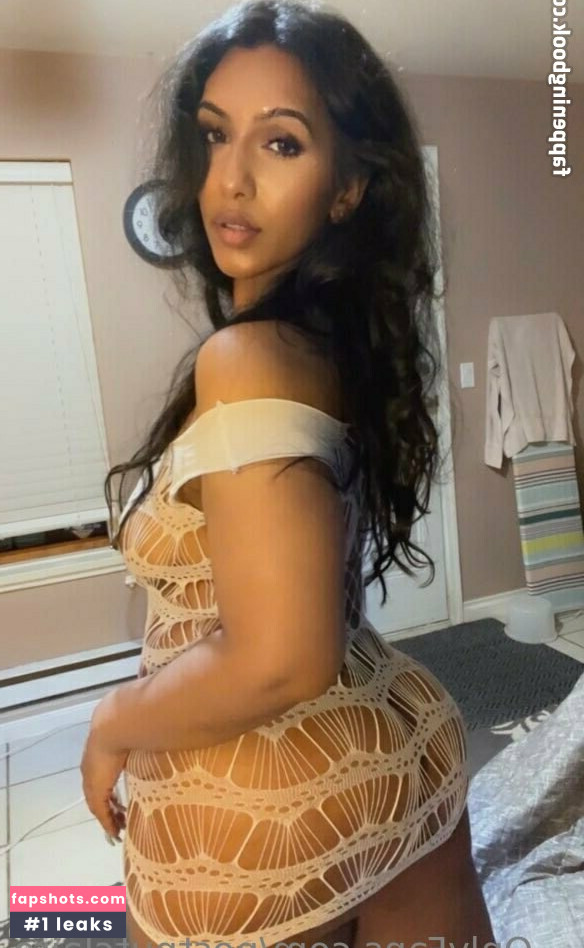 Postnutclaire gallery photo #7