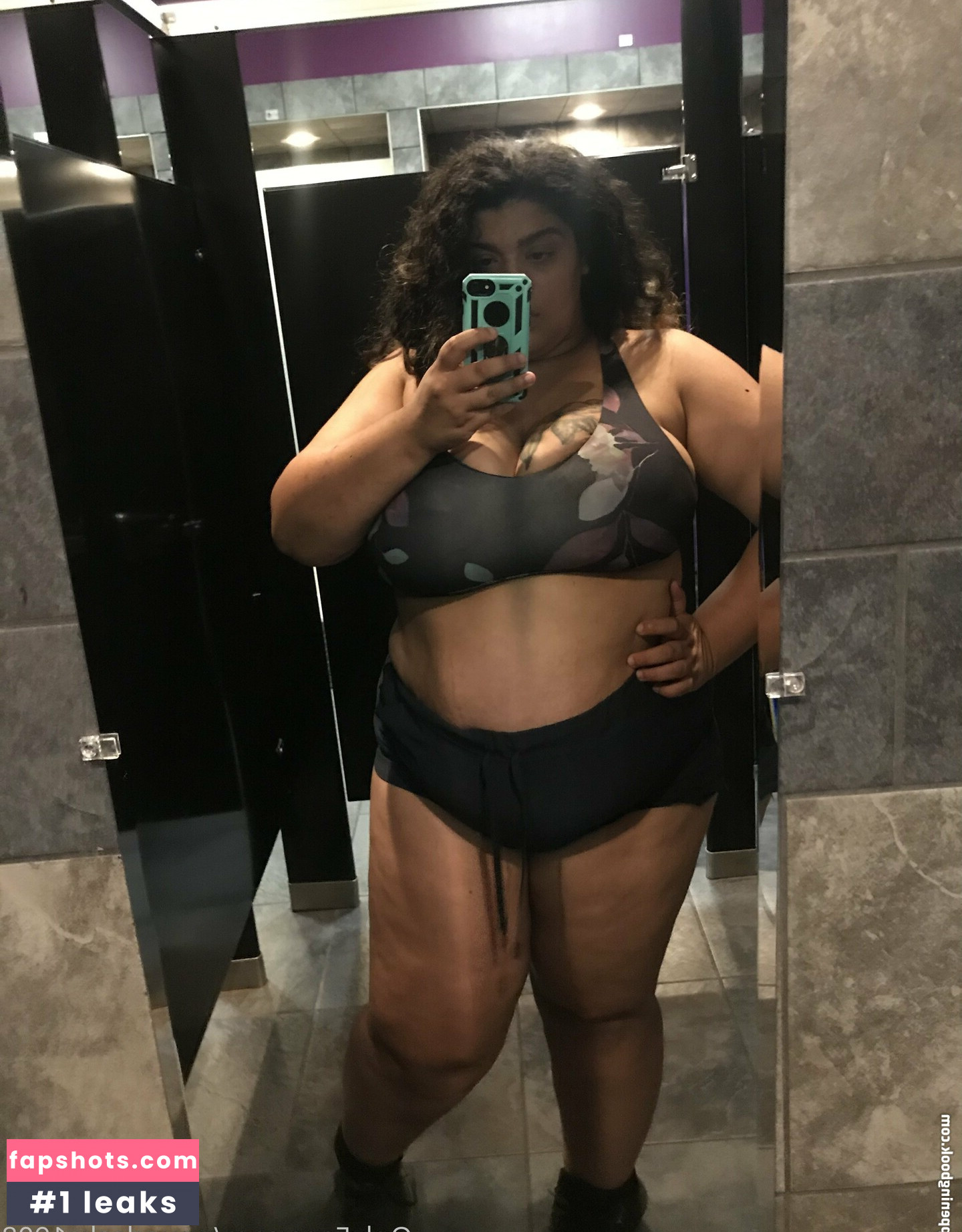 poundcake1908 gallery photo #16