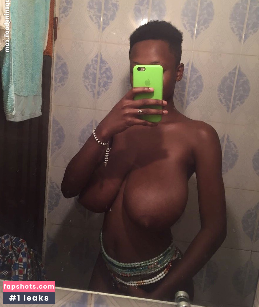 Poupeemimi gallery photo #2