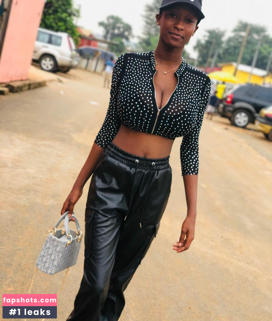 Poupeemimi gallery photo #6