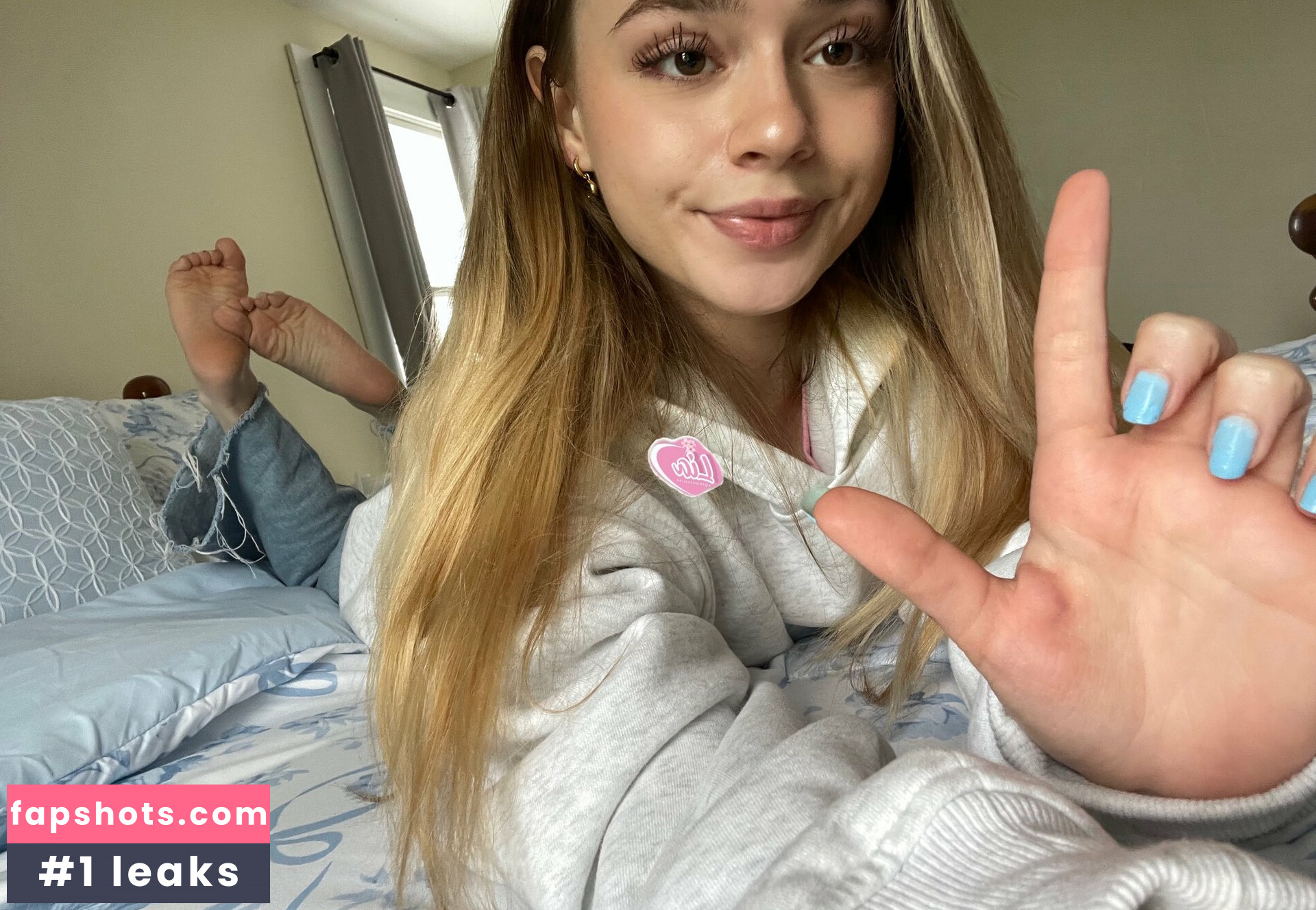 pr1ncessliaa nude babe gallery