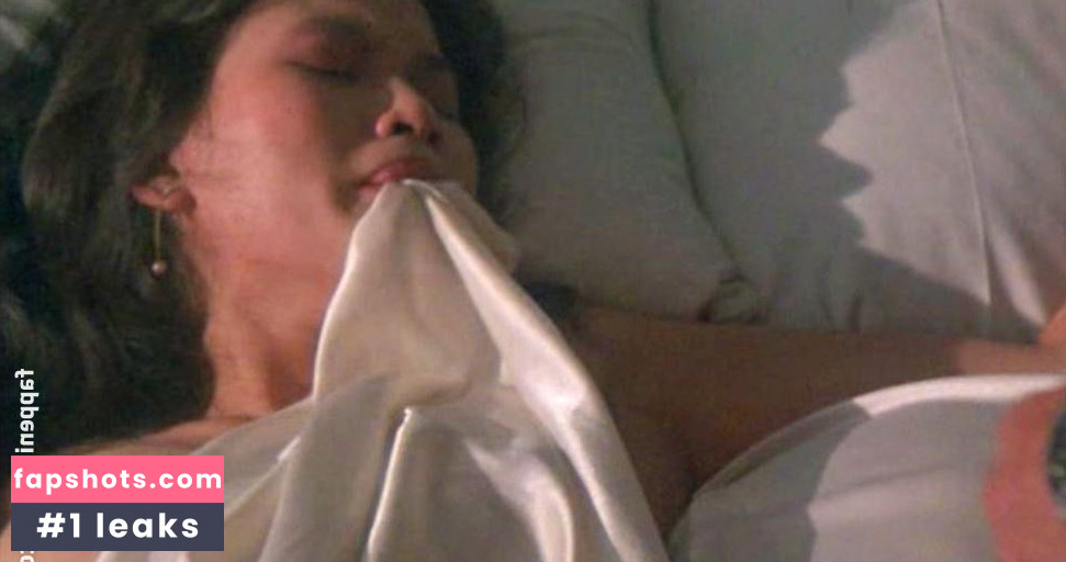 Prae Petchompoo gallery photo #2