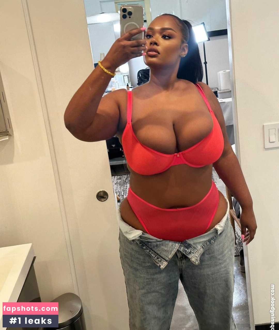 Precious Lee gallery photo #12