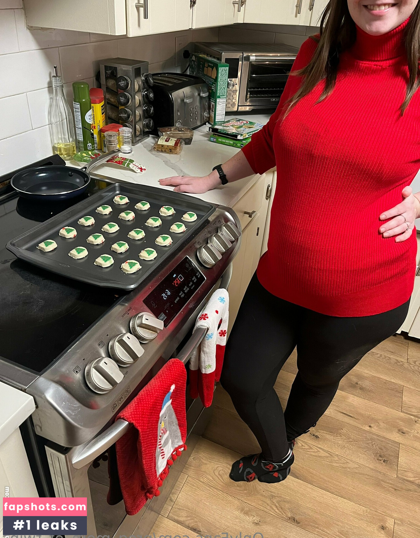 preg_mom_of_twins nude babe gallery