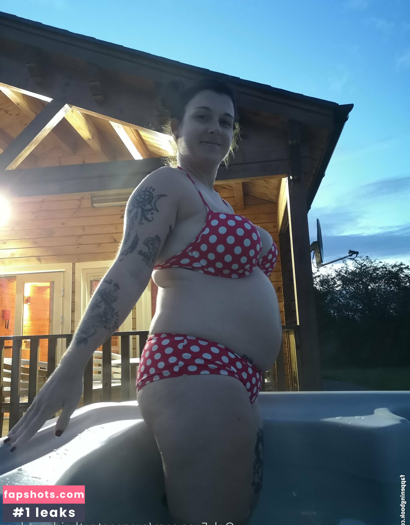 pregnantgothmama gallery photo #46