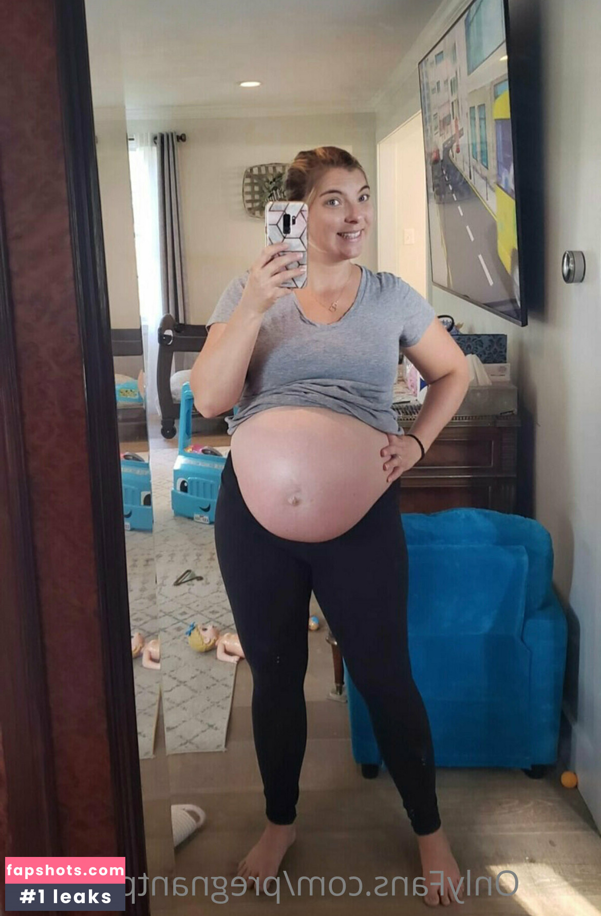 pregnantprincess gallery photo #14