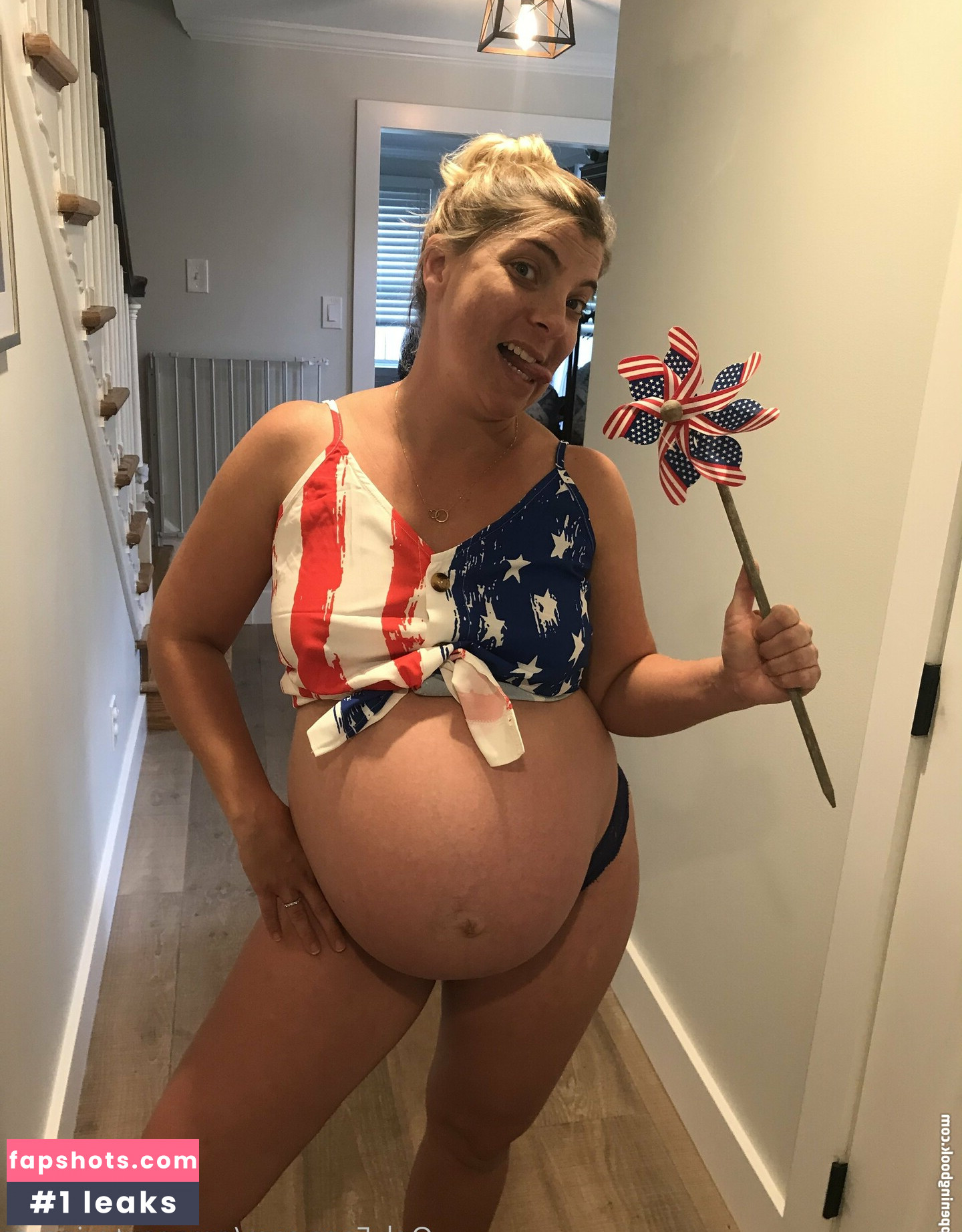 pregnantprincess gallery photo #9