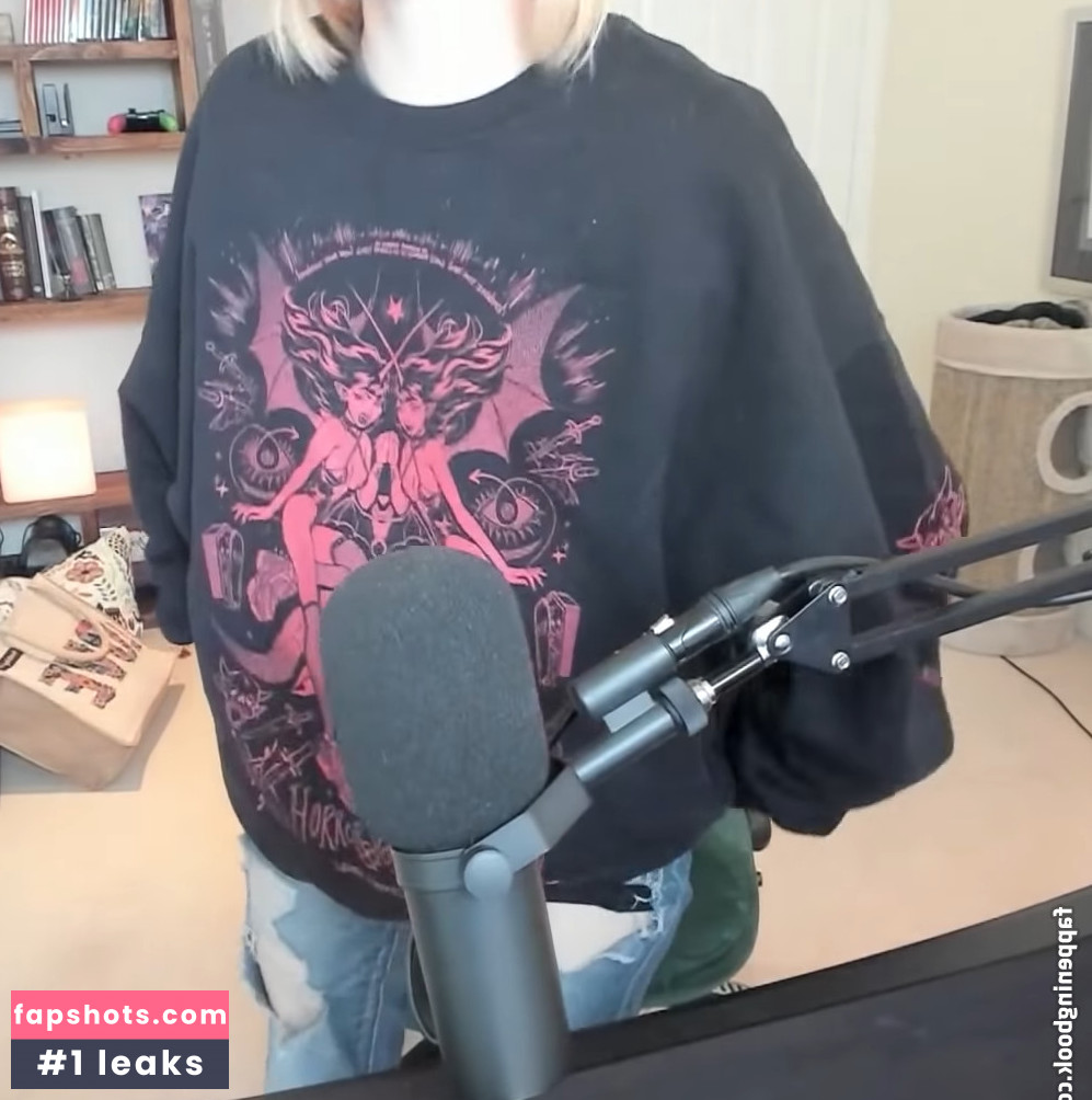 presshearttocontinue Nude Leaks OnlyFans Photos #14 - LeakJerk