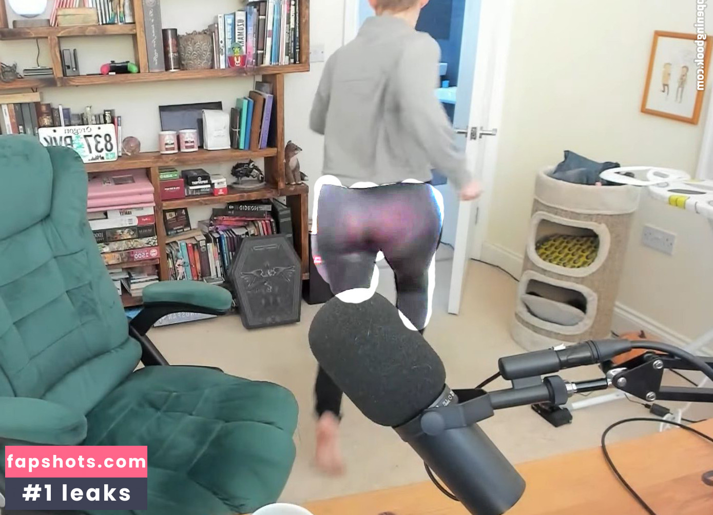 presshearttocontinue Nude Leaks OnlyFans Photos #15 - LeakJerk