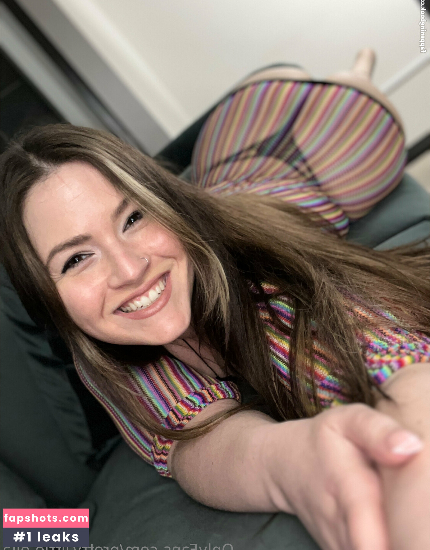 pretty.little.ella gallery photo #20