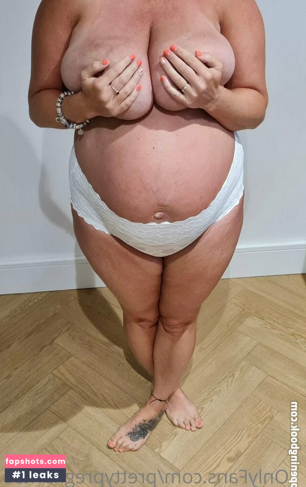 Pretty Pregnant Nude Leaks OnlyFans Photos #7 - Fapshots