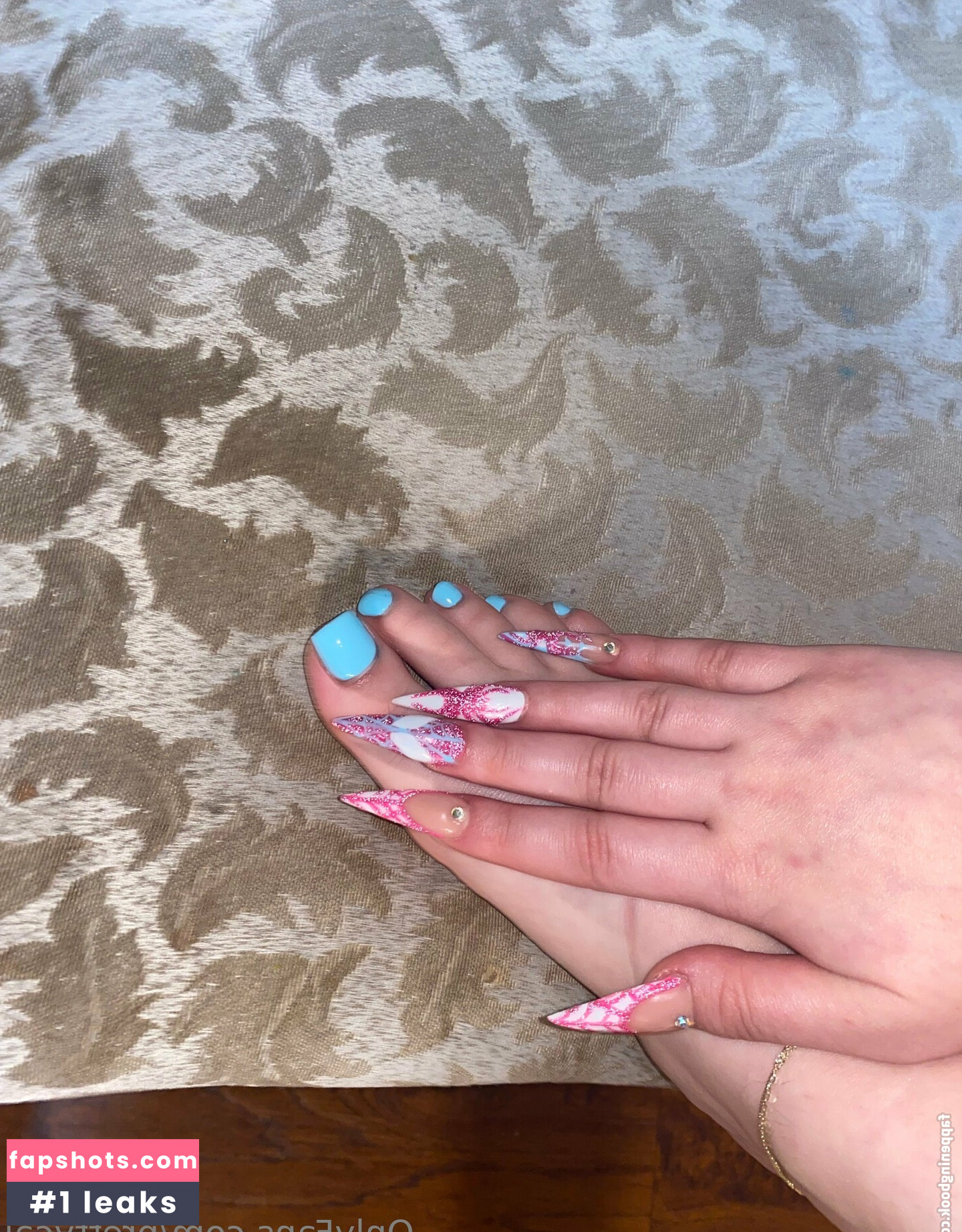 prettycai Nude Leaks OnlyFans Photos #4 - LeakJerk