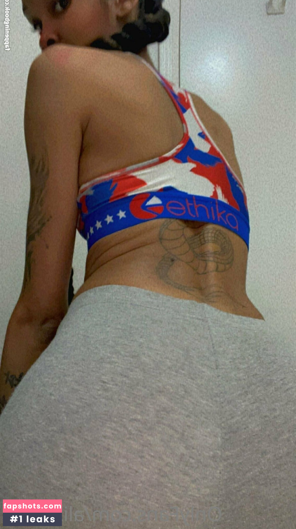 prettyfaceslimm Filtración Desnuda OnlyFans Foto #2 - Fapshots