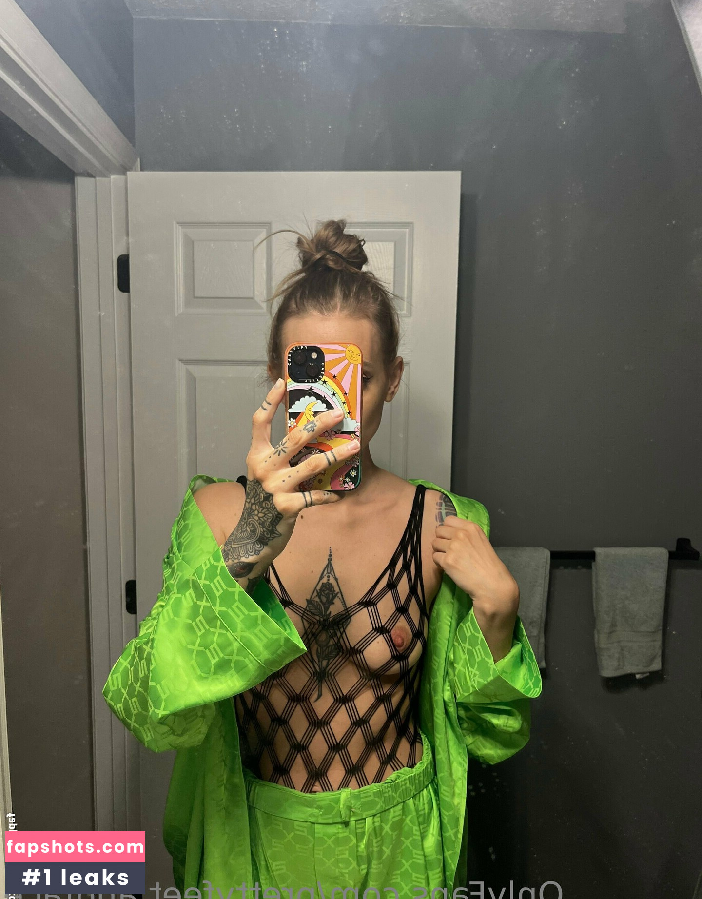 prettyfeet.andface gallery photo #5