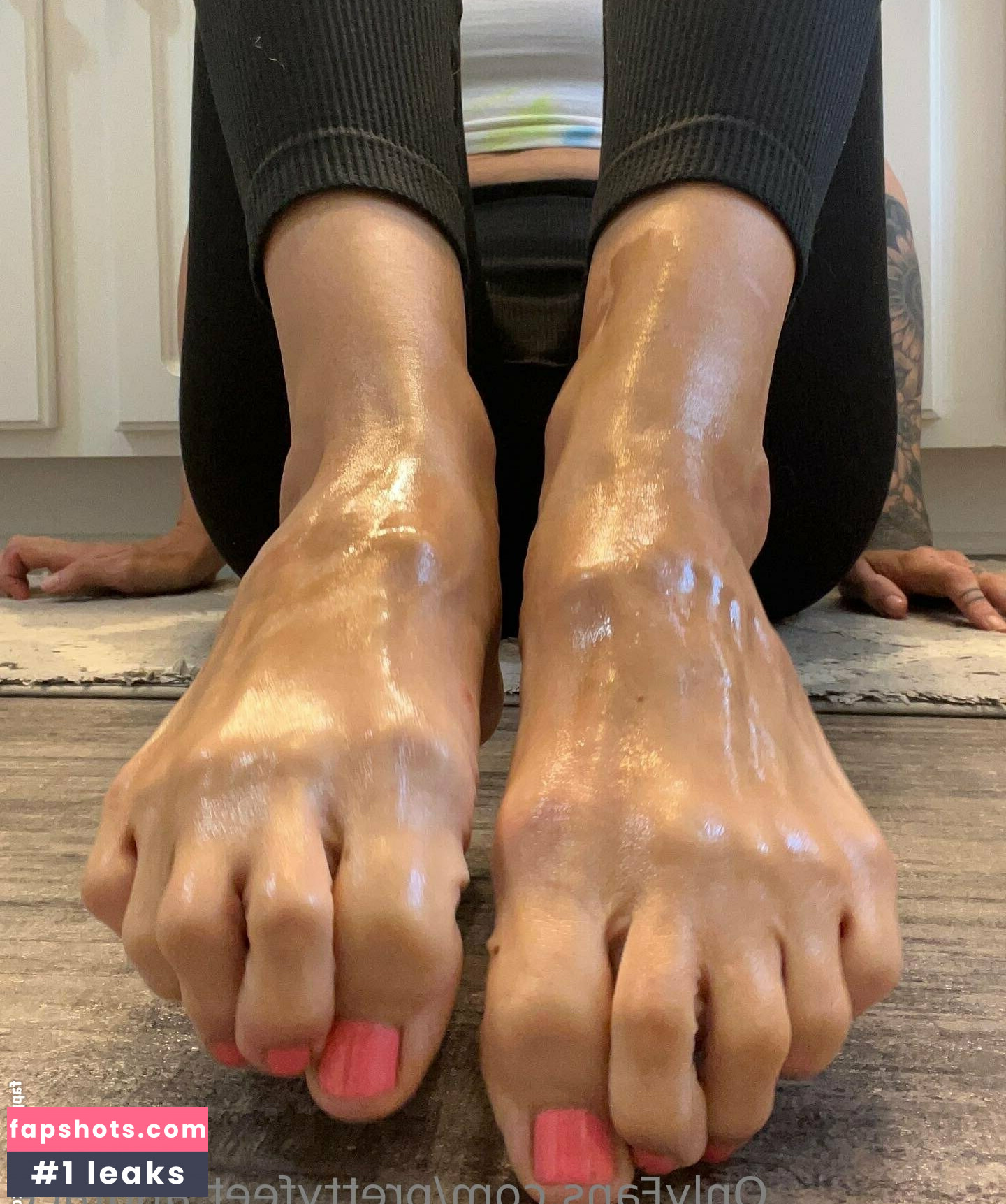 prettyfeet.andface gallery photo #9