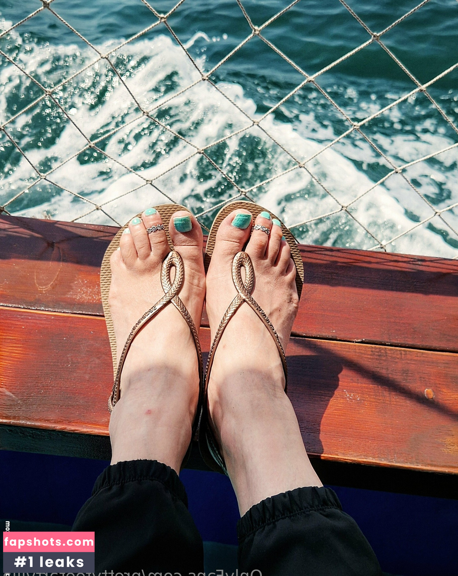 prettyfeetartvilla gallery photo #17