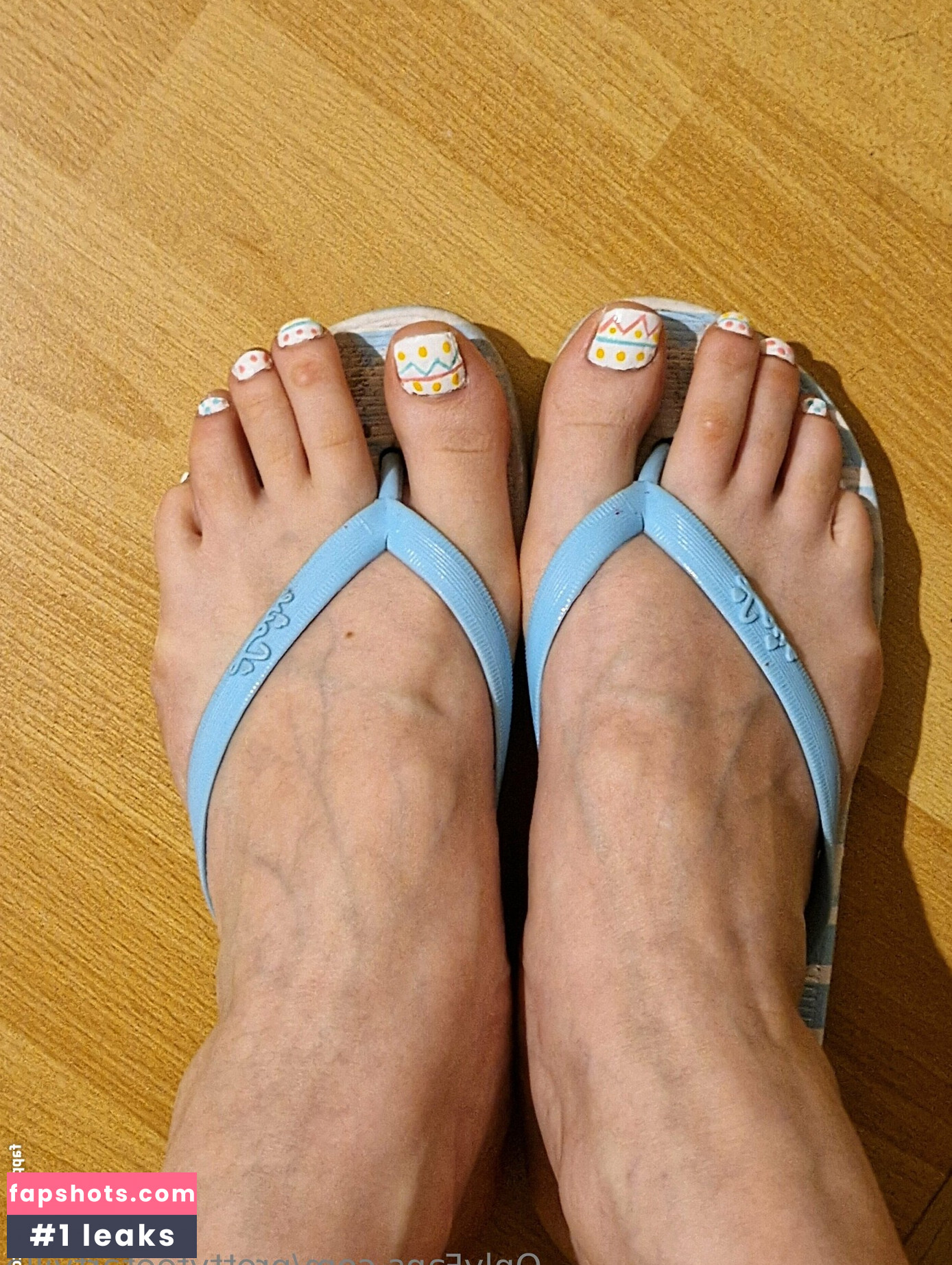 prettyfeetartvilla gallery photo #21