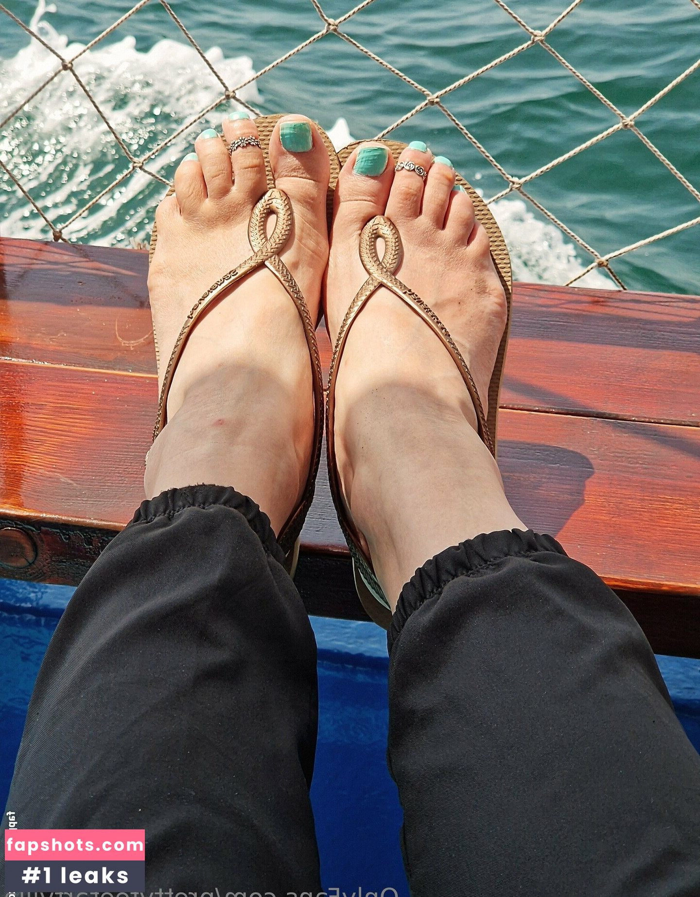 prettyfeetartvilla gallery photo #25