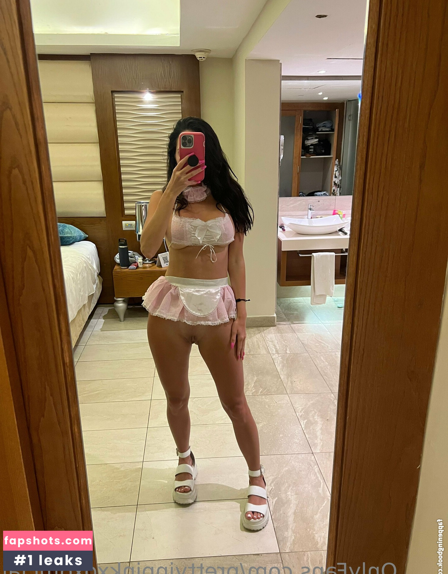 prettyinpinkxox Filtración Desnuda OnlyFans Foto #29 - Fapshots