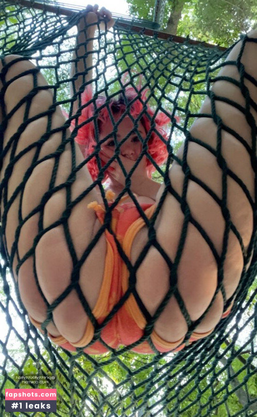 PrettykkittyKat gallery photo #399