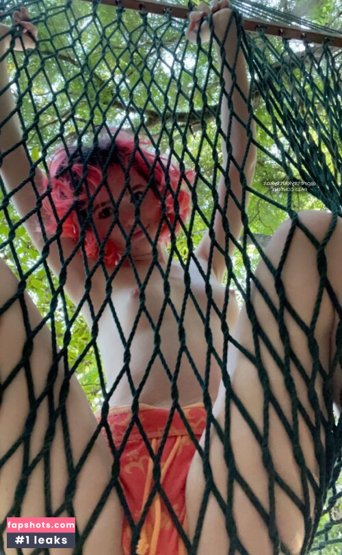 PrettykkittyKat gallery photo #400