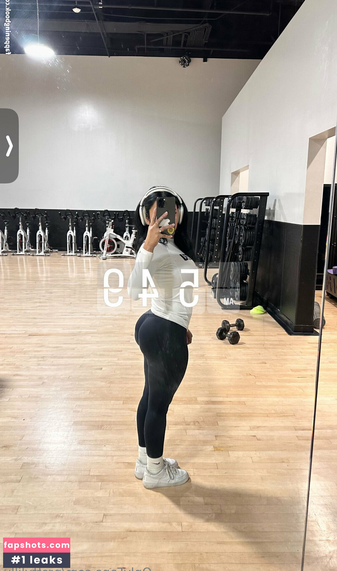 Prettylillu Filtración Desnuda OnlyFans Foto #23 - Fapshots