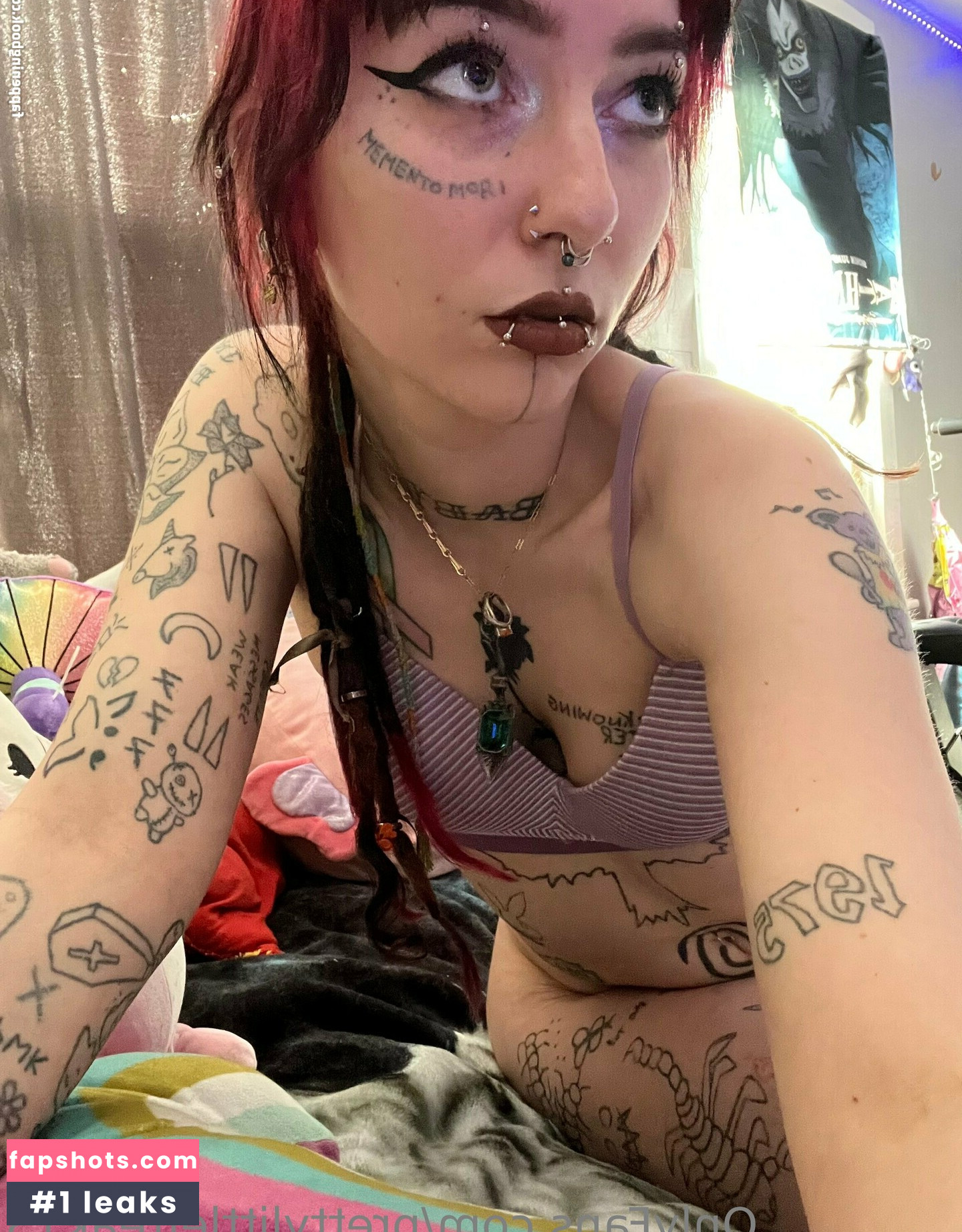 prettylittlefreak13 gallery photo #67