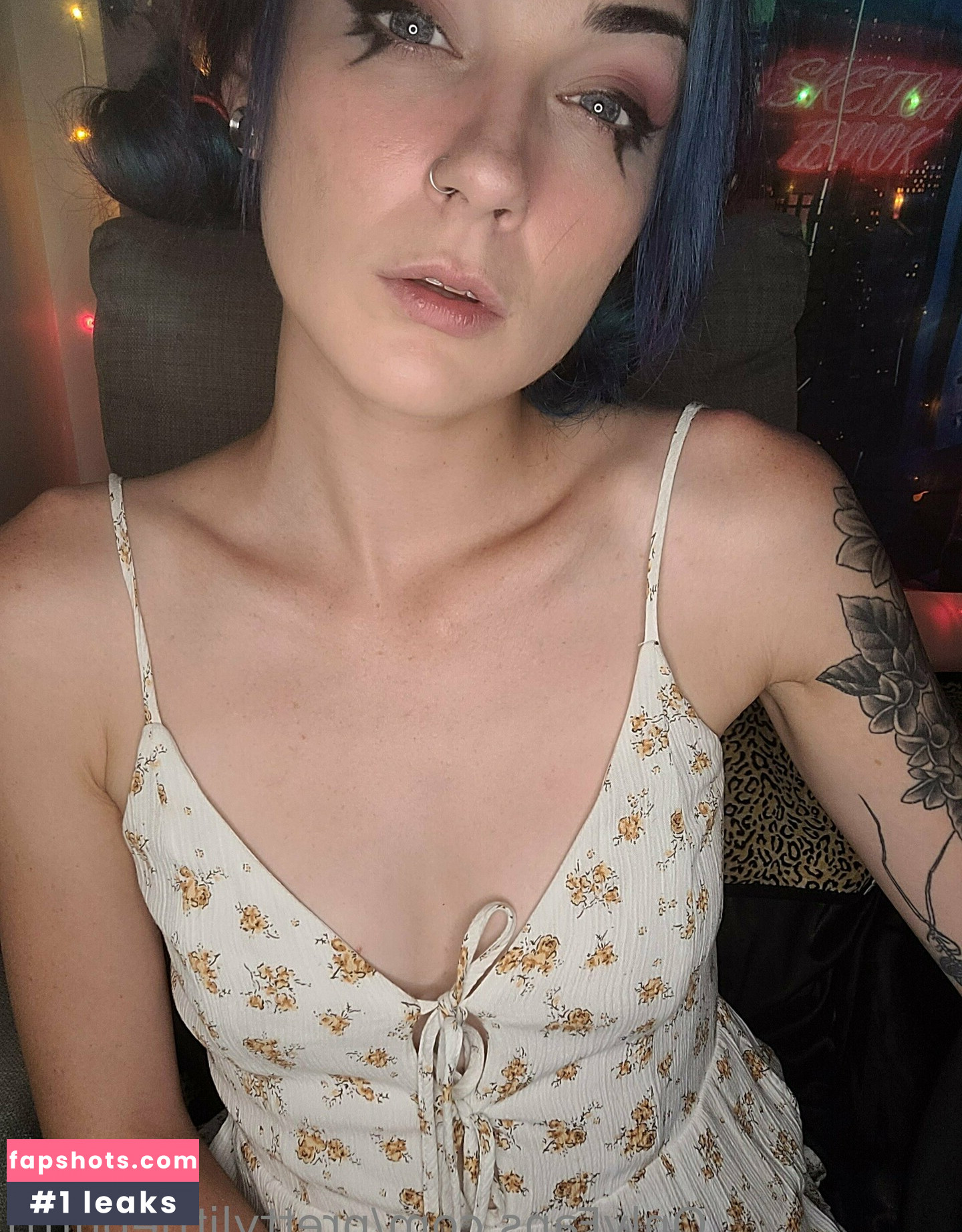 prettylittlepurrrl gallery photo #37