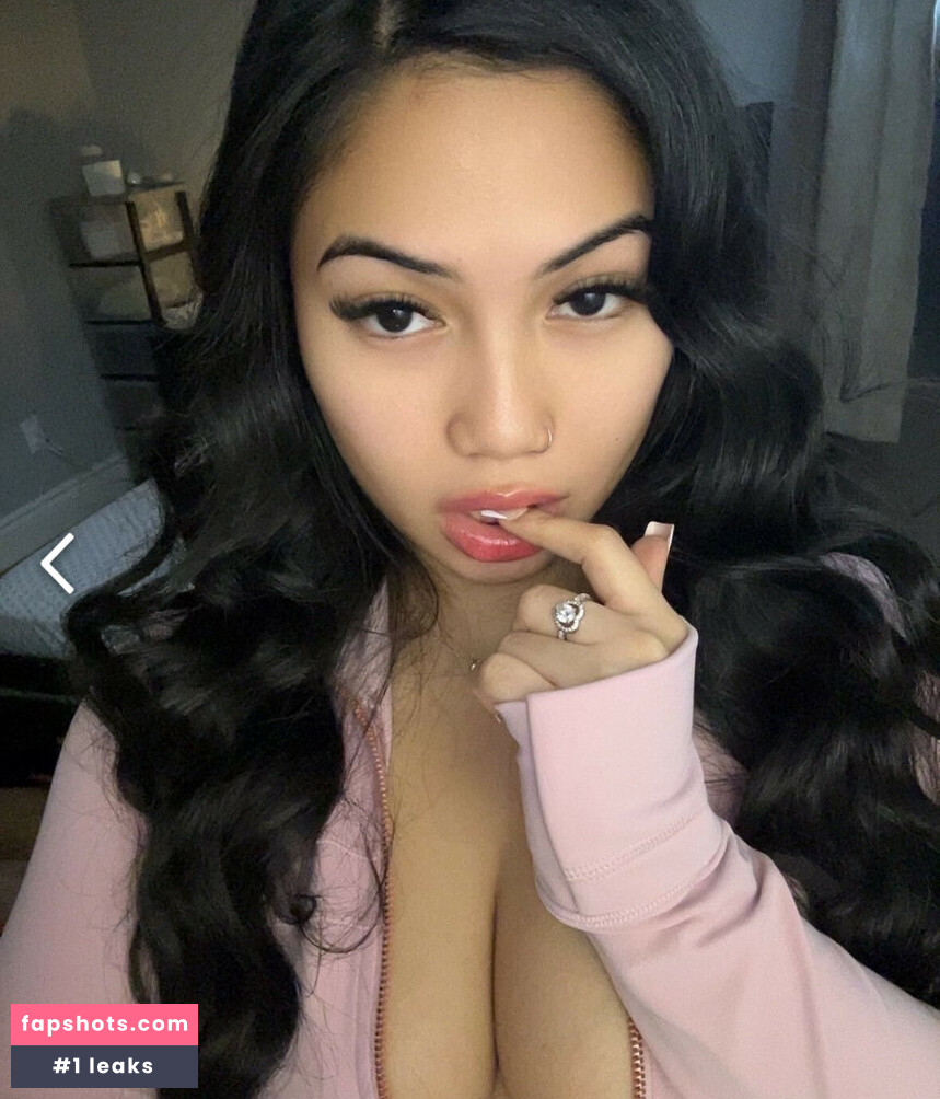 Prettymfliaa Nude Leaks OnlyFans - Fapshots