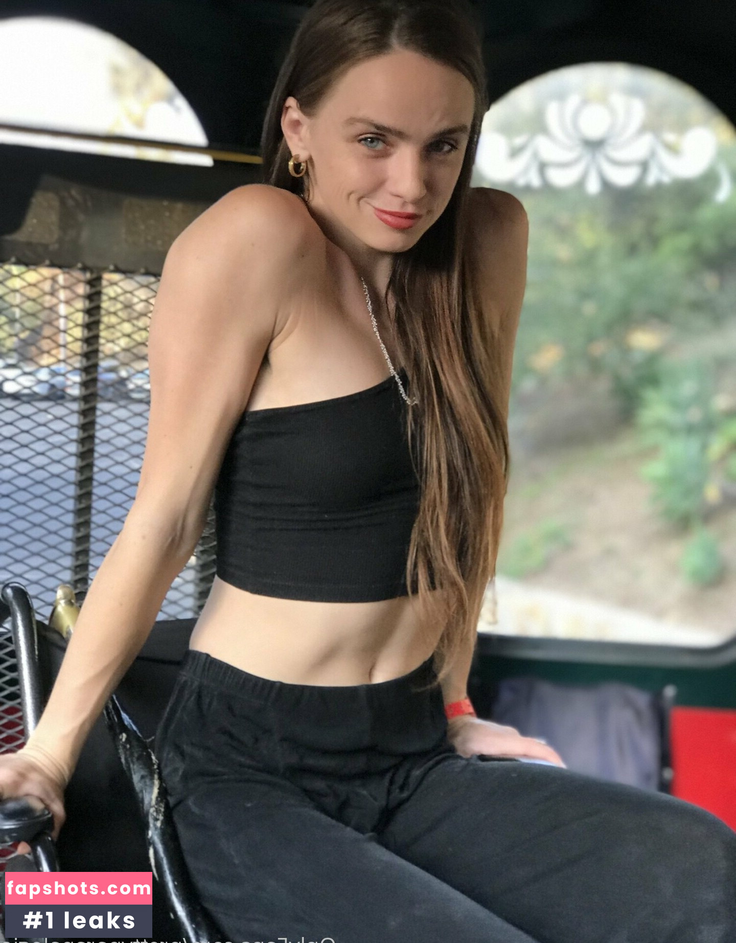 prettyparapalegic gallery photo #7