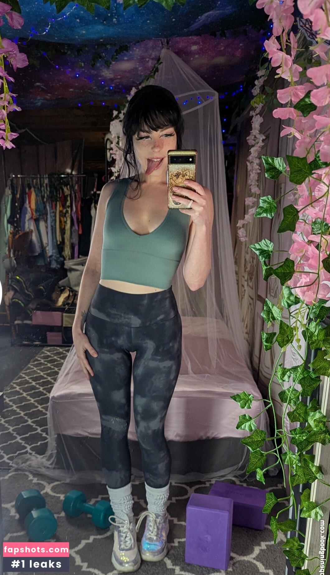 prettypineapplegurl gallery photo #13