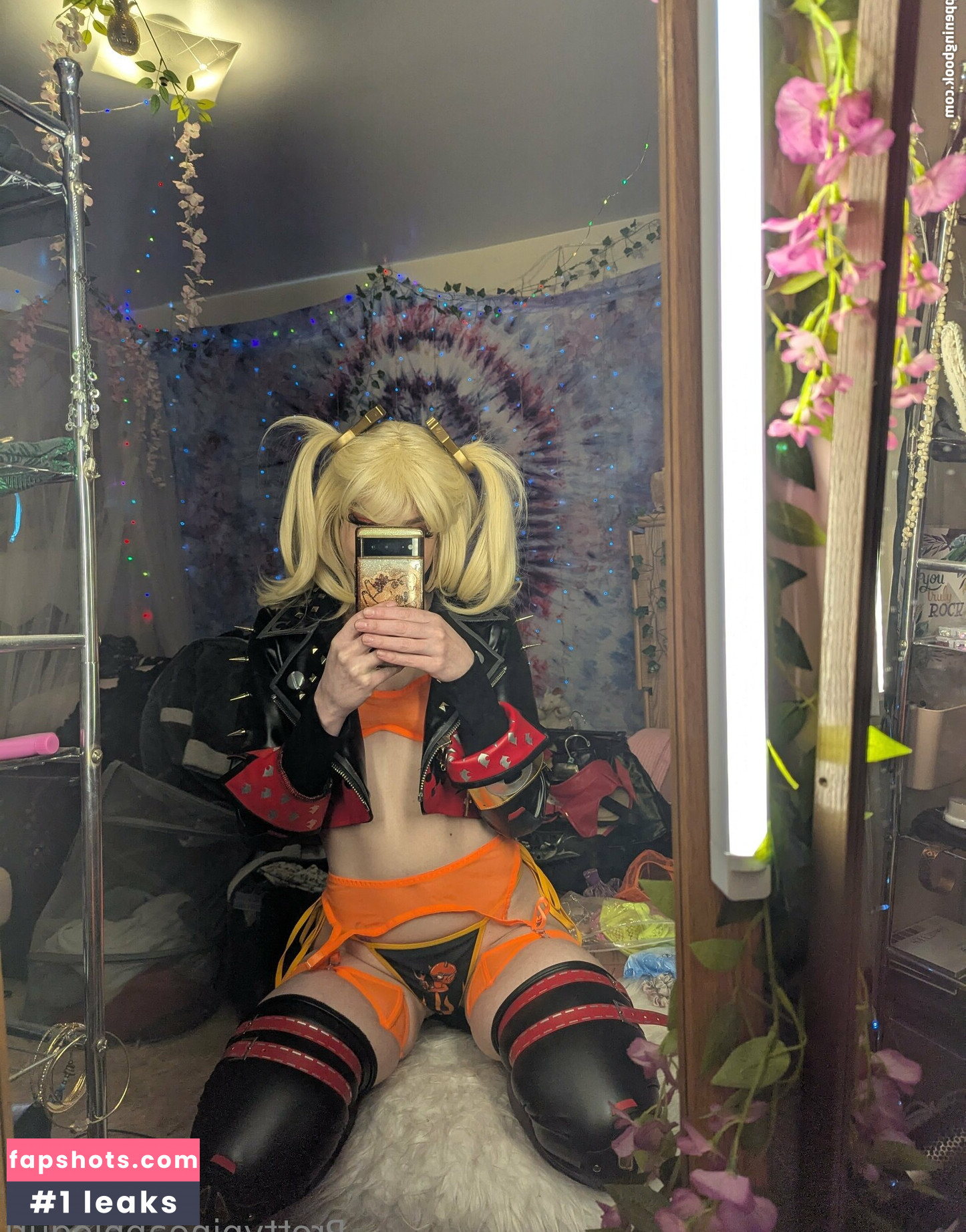 prettypineapplegurl nude babe gallery