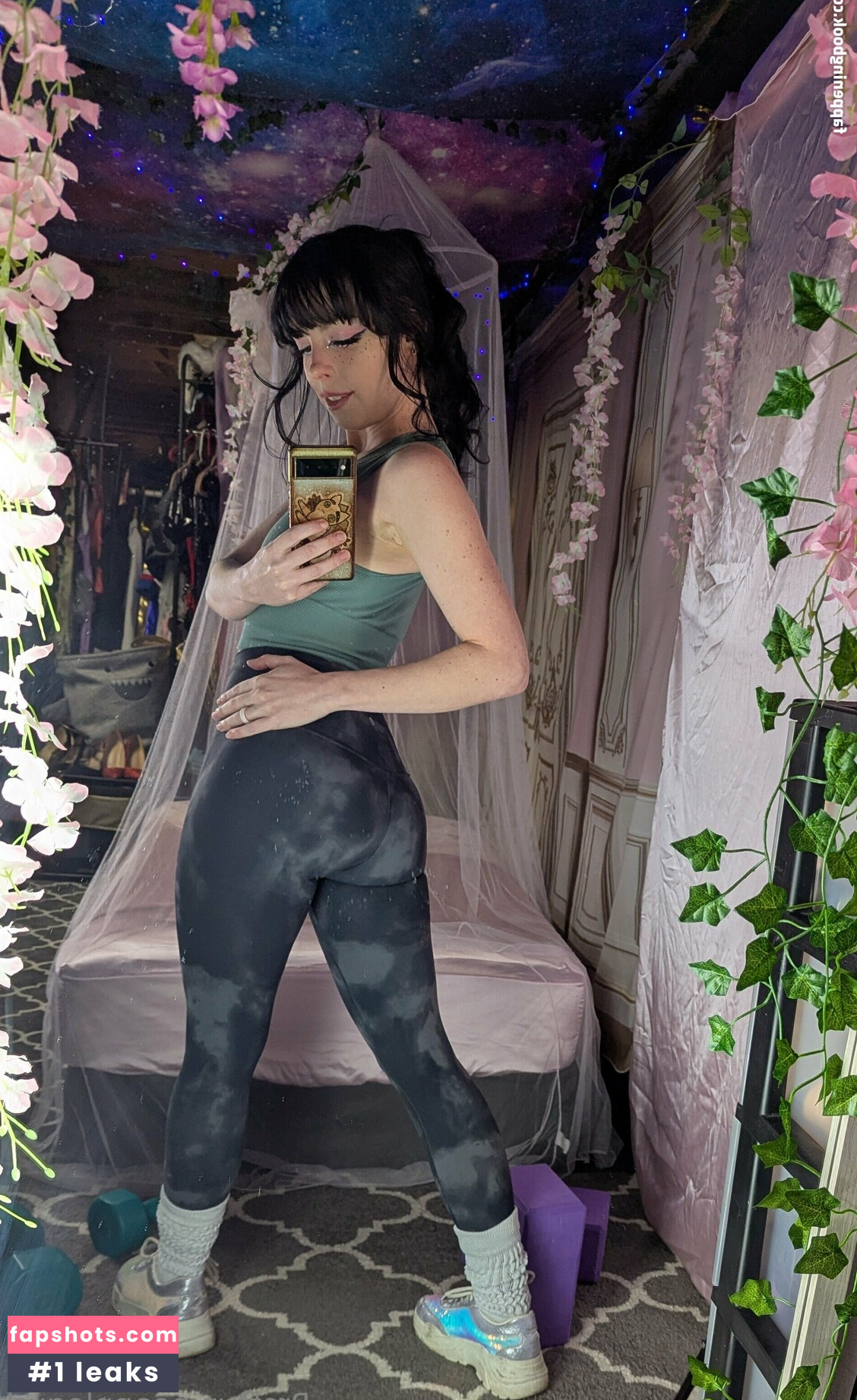 prettypineapplegurl gallery photo #6