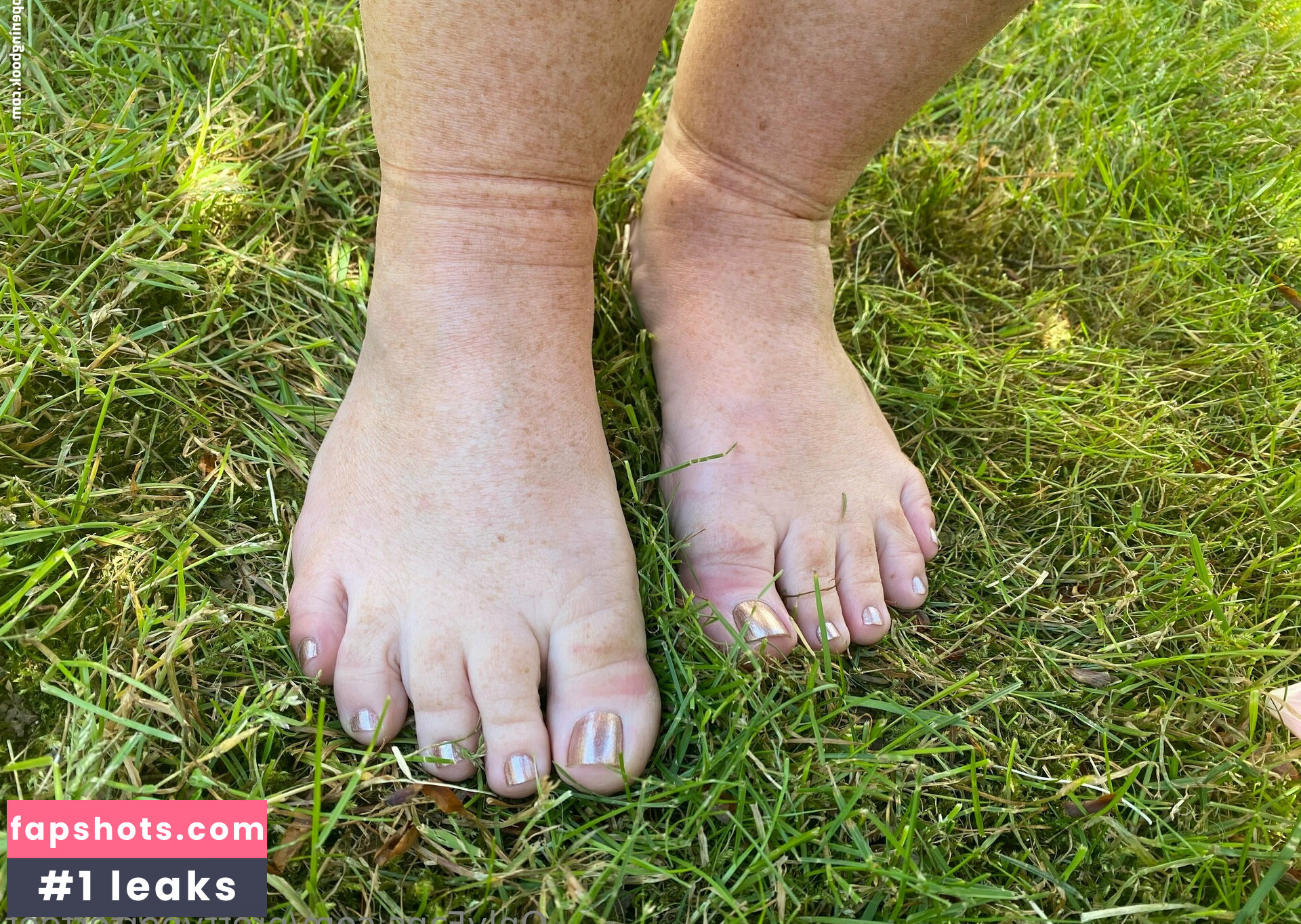 prettyporterfeet gallery photo #5