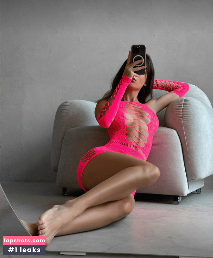 pretylittlething gallery photo #57