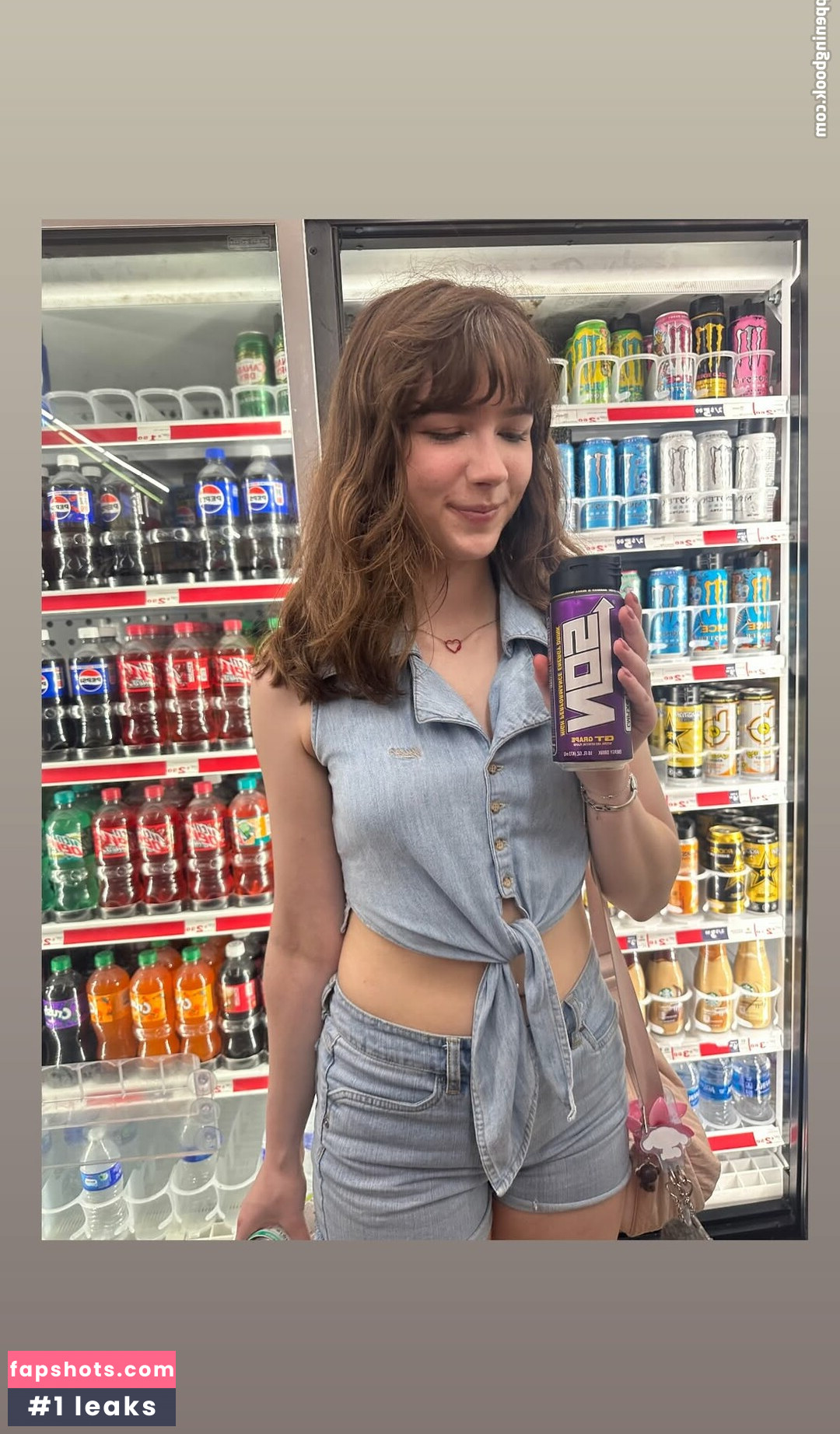 PrimatePaige gallery photo #4