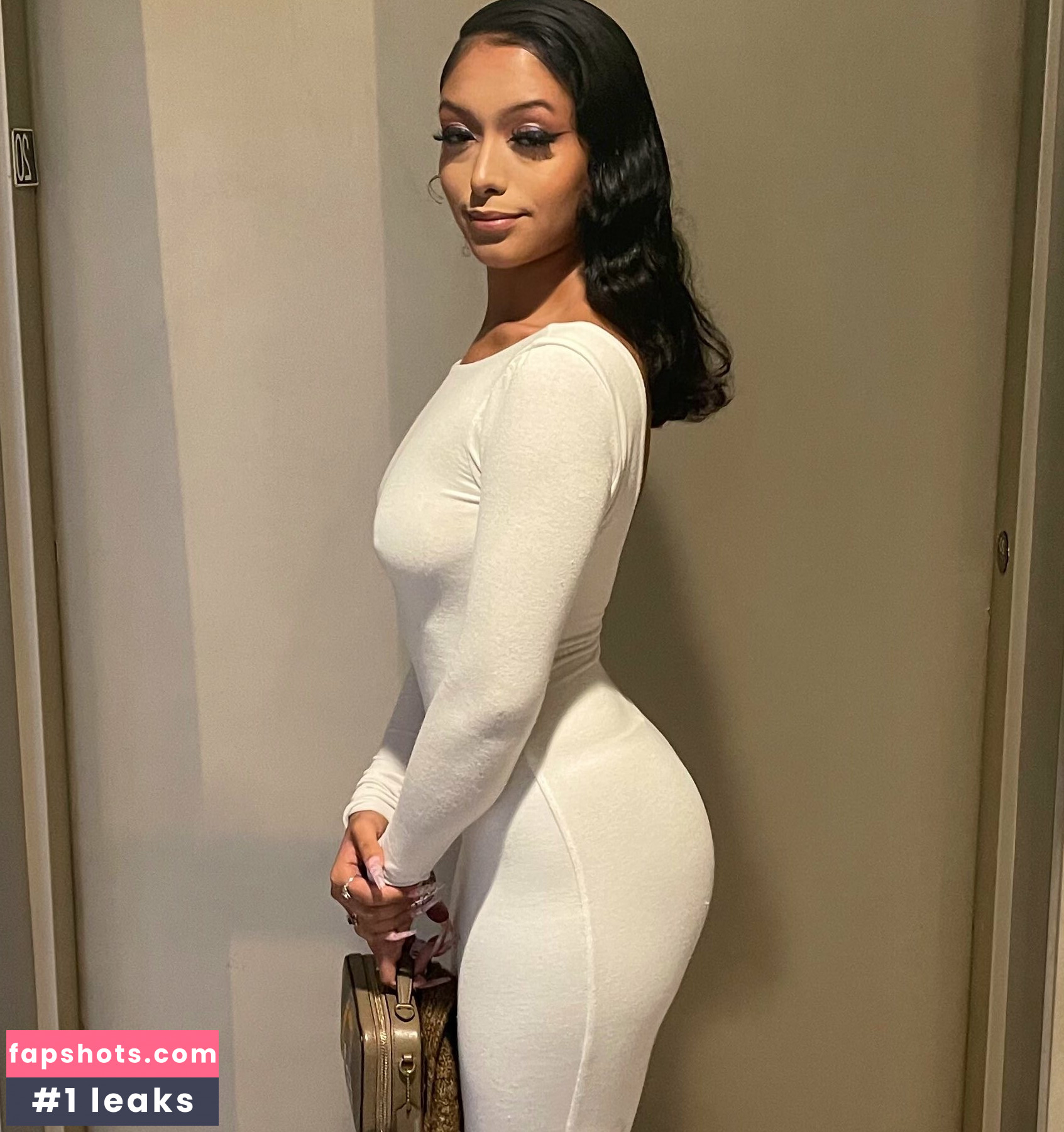 Princess Emily gallery photo #21