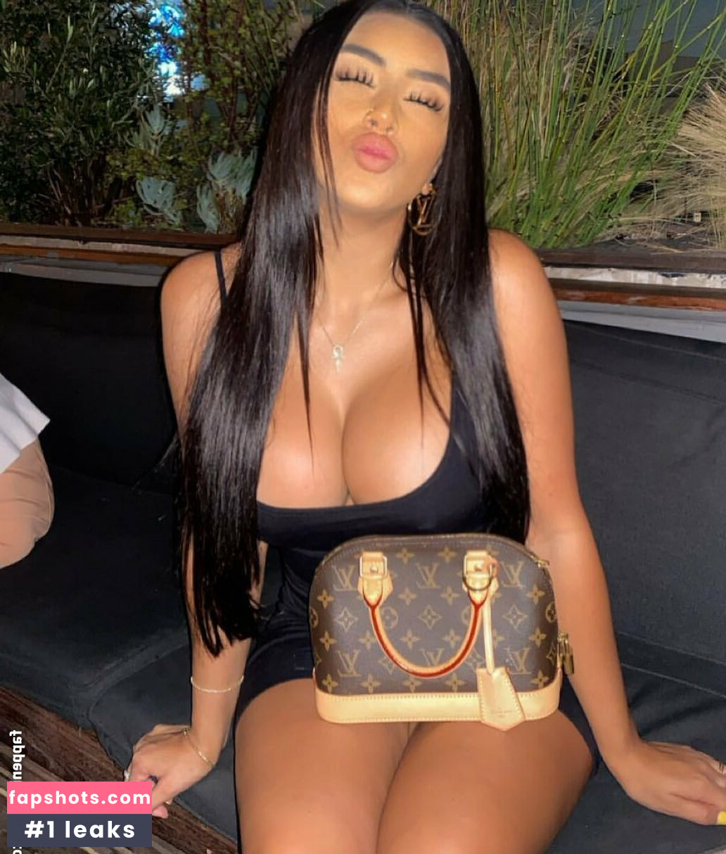 Princess Jasmin gallery photo #43