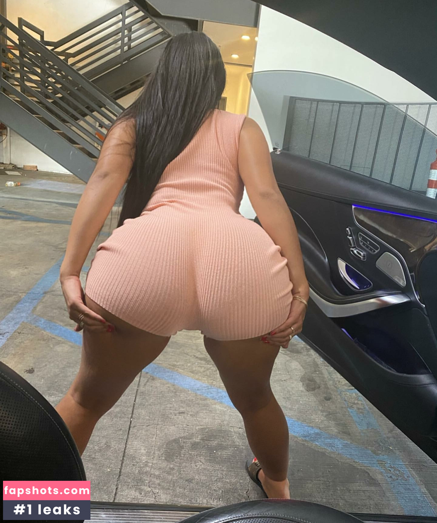 Princess Jasmin gallery photo #56