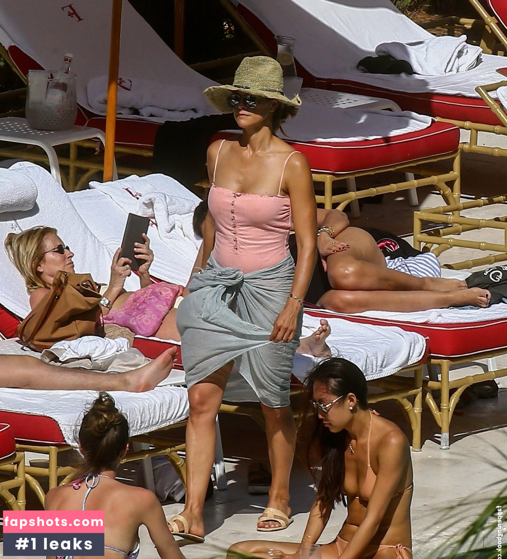 Princess Madeleine gallery photo #13