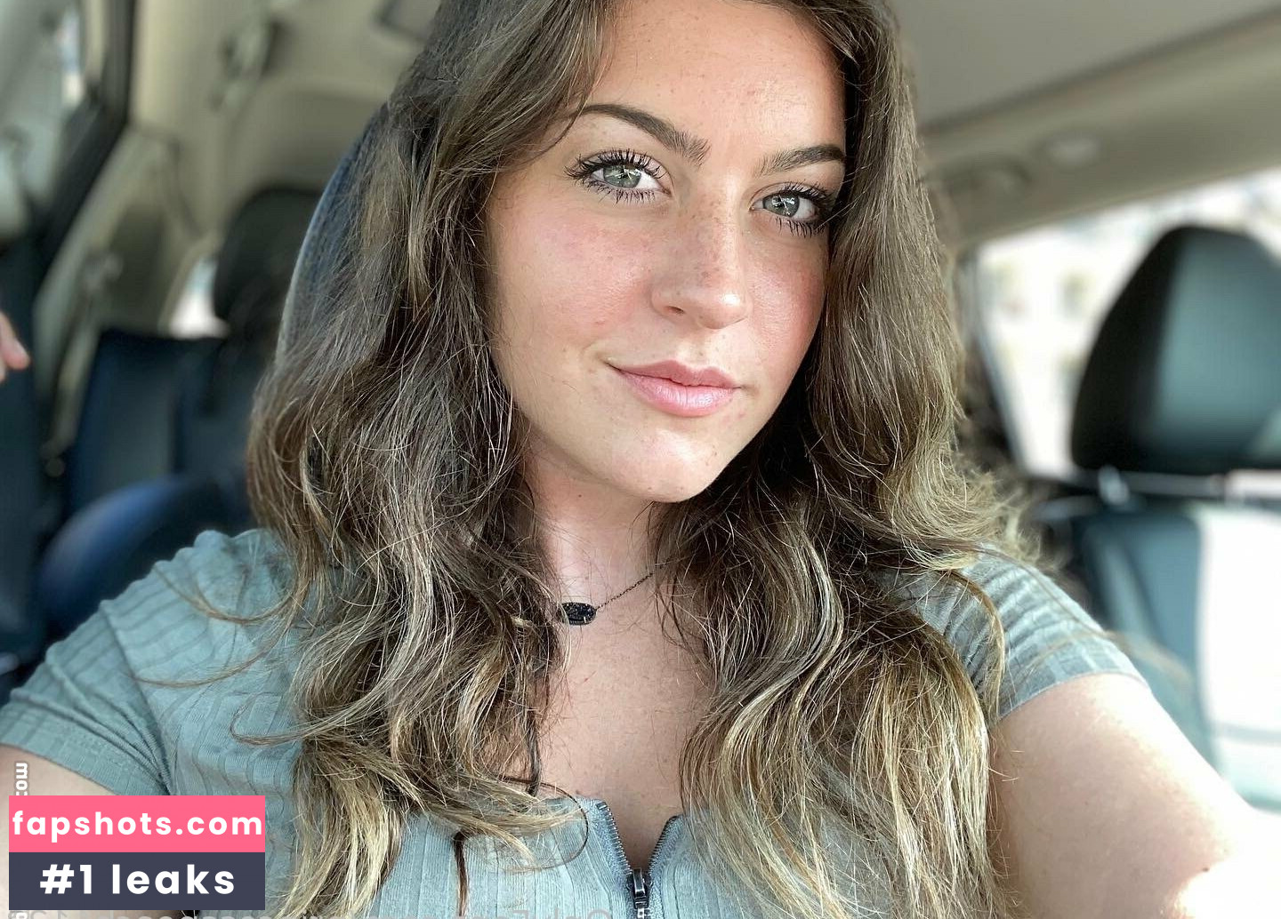 Princess Peachy gallery photo #6